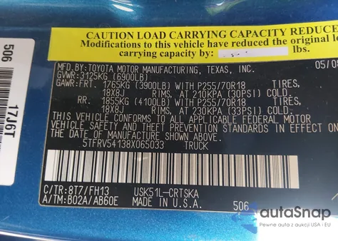 2008 Toyota Tundra Base 5.7L V8 z USA, uszkodzony, nr VIN 5TFRV54138X065033